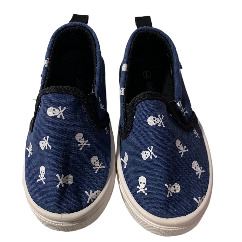 Oomphies Boys Slip on Skull shoes size 7 toddler Blue White